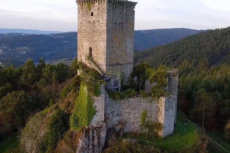 Castelo dos Andrade, Spain